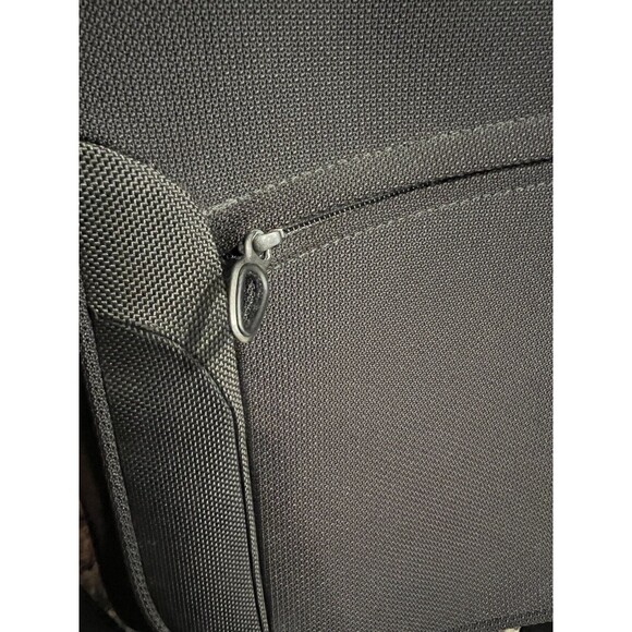 TUMI T3 Messenger Bag Flip Flap Black Briefcase 13in Laptop Computer 6401STE - Picture 4 of 12